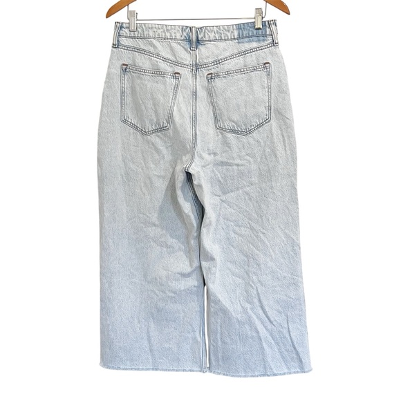 EUC Abercrombie & Fitch Curve Love High Rise Cropped Wide Leg Jean - Picture 5 of 11